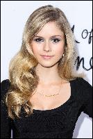 superherotv.net_erin_moriarty_006 (1350x2025, 231 kБ...)